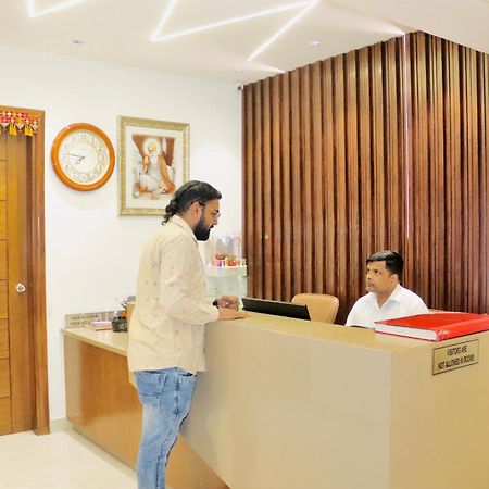 Hotel Magic Tree Karol Bagh Metro Station New Delhi 외부 사진